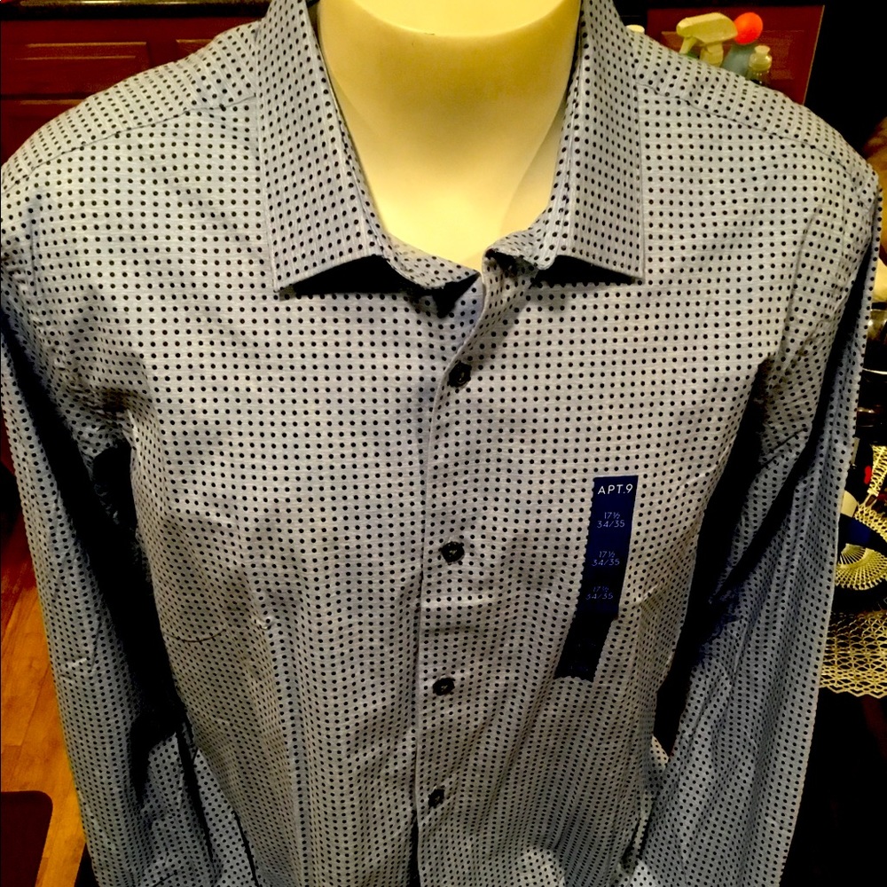 Men’s Apt 9 dress shirt 17 1/2 Tan/ Brown